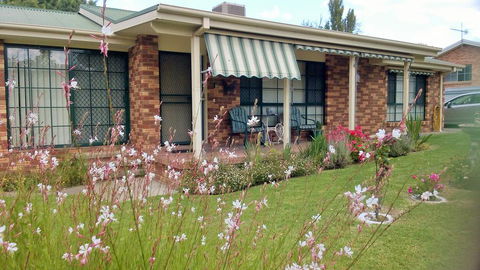 Butterfly Cottage - Australian Directory 1