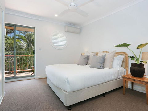 Byron Beachside 8 - Australian Directory 2