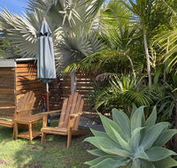Byron Moon Large House  Half Moon Cottage - Australian Directory