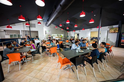 Cairns Adventure Lodge - Includes All Meals Served In The Dining Hall - Australian Directory 3