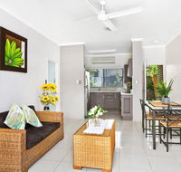 Cairns Reef Retreat - Australian Directory
