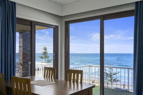 Calypso, Unit 5 - The Entrance - Australian Directory 0
