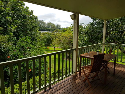 Camelot Cottages - Australian Directory 1