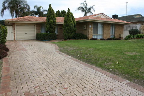 Canal Time Home Mandurah - Australian Directory 0