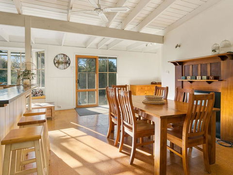 Cape Hays - Australian Directory 2