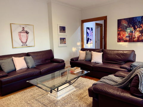 Capelink Lodge - Australian Directory 1