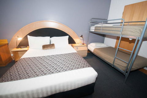 Capital Airport Motel - Australian Directory 1