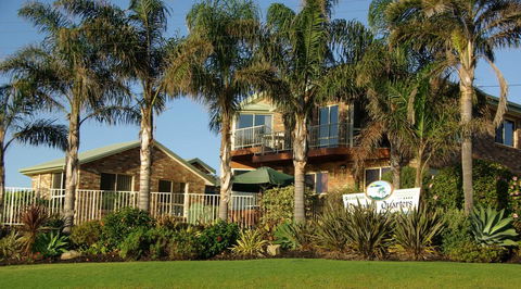 Captain's Quarters Bermagui - Australian Directory 0