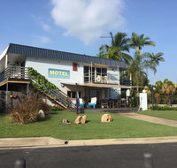 Cardwell Beachfront Motel - Australian Directory
