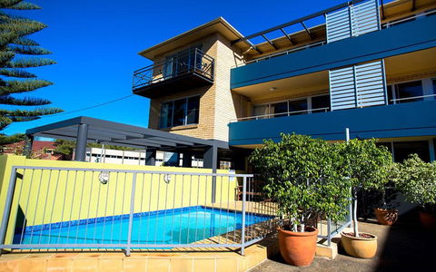 Caribbean Motel - Australian Directory 0