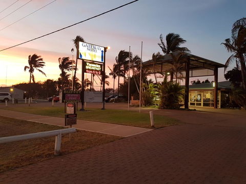 Carnarvon Gateway Motel - Australian Directory 0