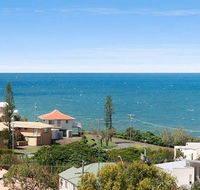 Carolyn's Beach House - Australian Directory
