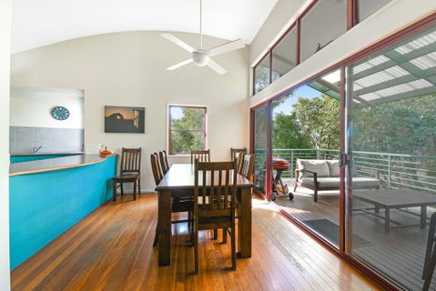 Carramar - 5 Callitris Crescent - Australian Directory 2