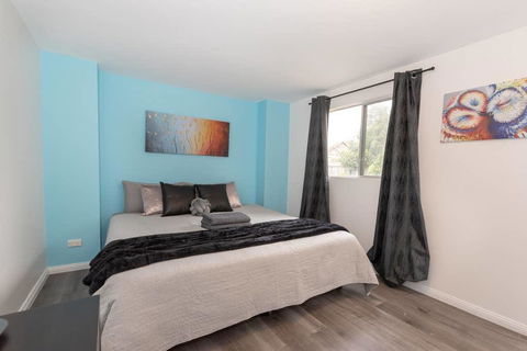 Carramar Studio KingBed PrivateRm 1 Min To Station - STUDIO - Australian Directory 0