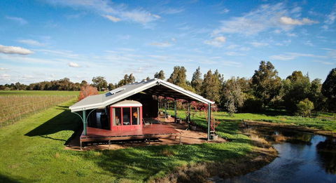 Carriages Spa Retreat - Australian Directory 2