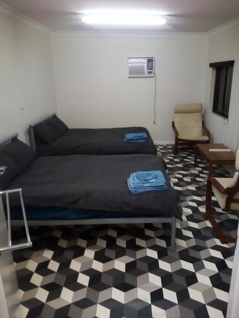 Cartledge Ave - Australian Directory 2