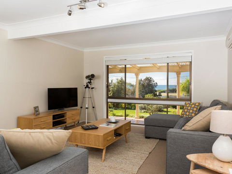Casa Moana - Australian Directory 2