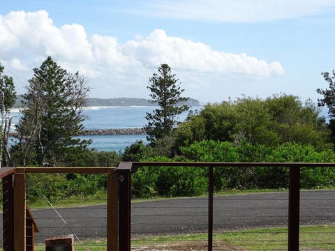 Casa Sorella - Beachfront Family Home - Australian Directory 1