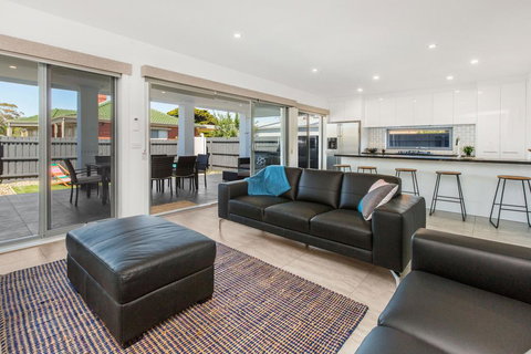 CASABLANCA - DROMANA - Australian Directory 2