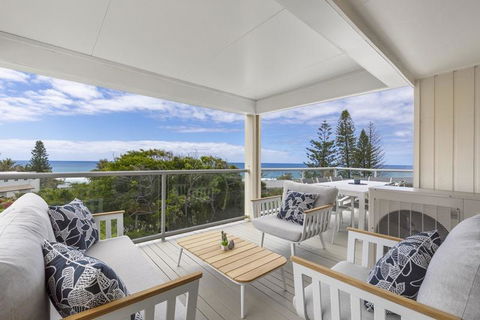 Casual Hamptons Living, Sunshine Beach - Australian Directory 3
