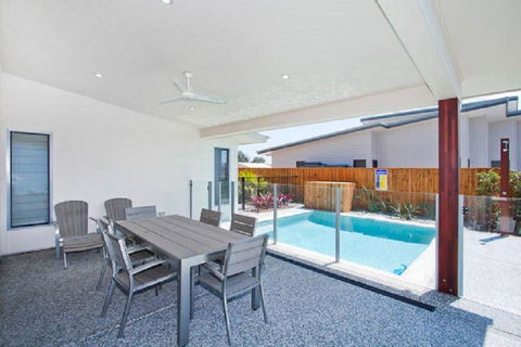 Casuarina @ Corporate Boardies - Australian Directory 1