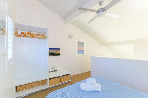 Casuarina Beach Haven - Pandanus 6 - Australian Directory 3