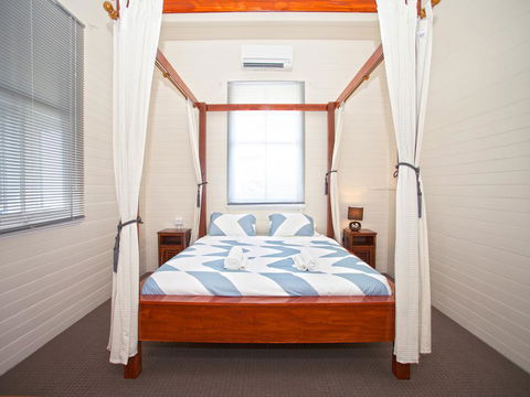 CBD Holiday Home - Australian Directory 1