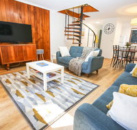Cedar Holiday Units - Apartment 5 - Australian Directory