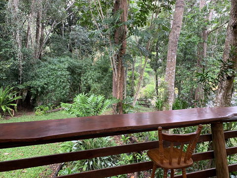 Cedar Park Rainforest Resort - Australian Directory 2