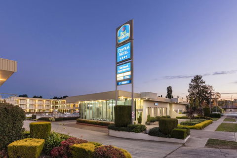 Central Motel & Apartments, Best Western Signature Collection - Australian Directory 1