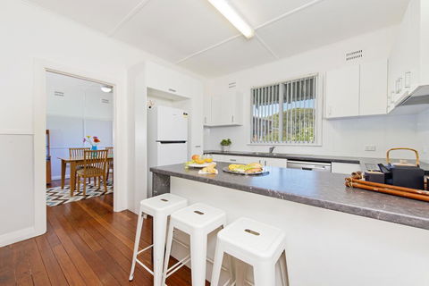 Central N Surf - Australian Directory 2