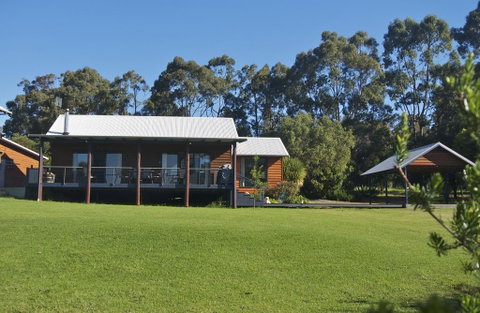 Chalet On Percheron - Australian Directory 0