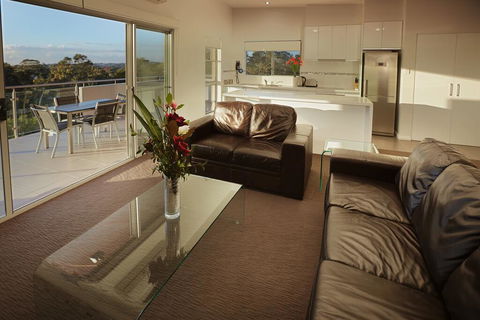 Charlestown Terrace Apartments - Australian Directory 2