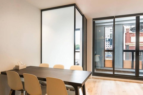 Charlotte Inner City Gem Close To Southern Cross Station - Australian Directory 3