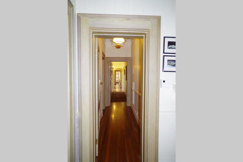 Charlottes Cottage - Australian Directory 2