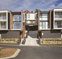 Chilam 'B' - Sophisticated style with views to the lake  mountains - Australian Directory