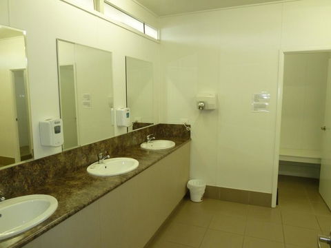 Chinchilla Tourist Park - Australian Directory 2