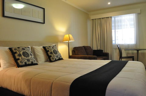 Chinchilla White Gums Motor Inn - Australian Directory 2