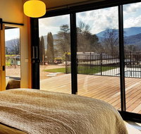 Christina's Luxury Retreat - Australian Directory