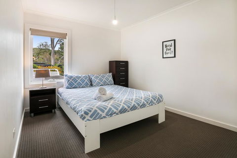 Chunar Lodge - Australian Directory 3