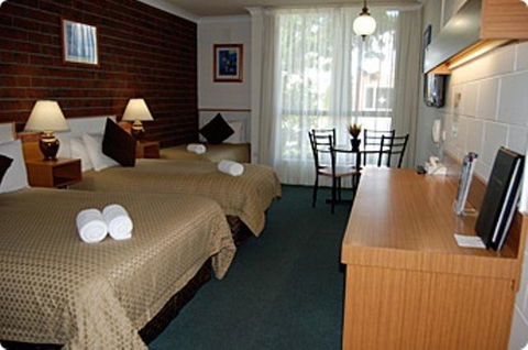 City Gardens Motel - Australian Directory 2