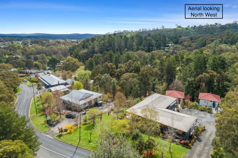 Cloverhill Hepburn Springs - Australian Directory 3