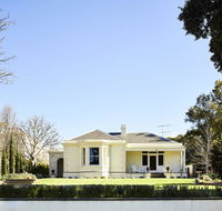 Clydesville - Australian Directory