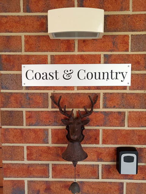 Coast & Country - Australian Directory 3