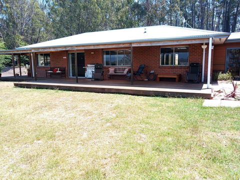 Coast & Country - Australian Directory 1