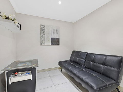 Coast Luxury Apartment 21 - Australian Directory 2