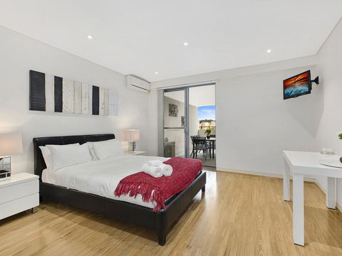 Coast Luxury Apartment 21 - Australian Directory 3