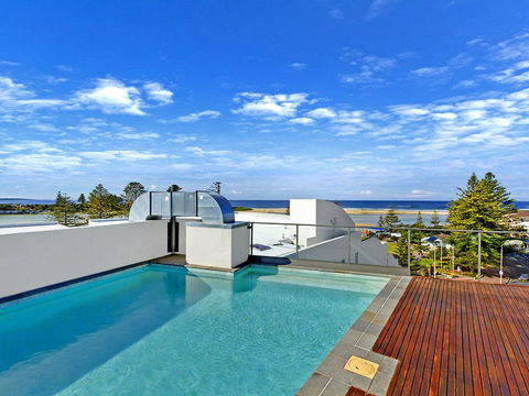 Coast Luxury Apartment Penthouse 23 - Australian Directory 3