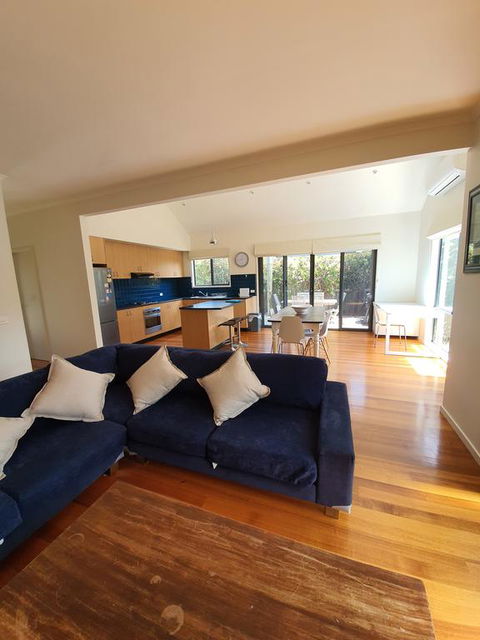 Coastal Heaven - Australian Directory 3
