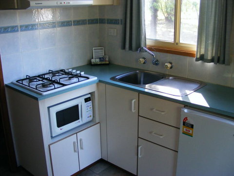 Cobar Caravan Park - Australian Directory 1